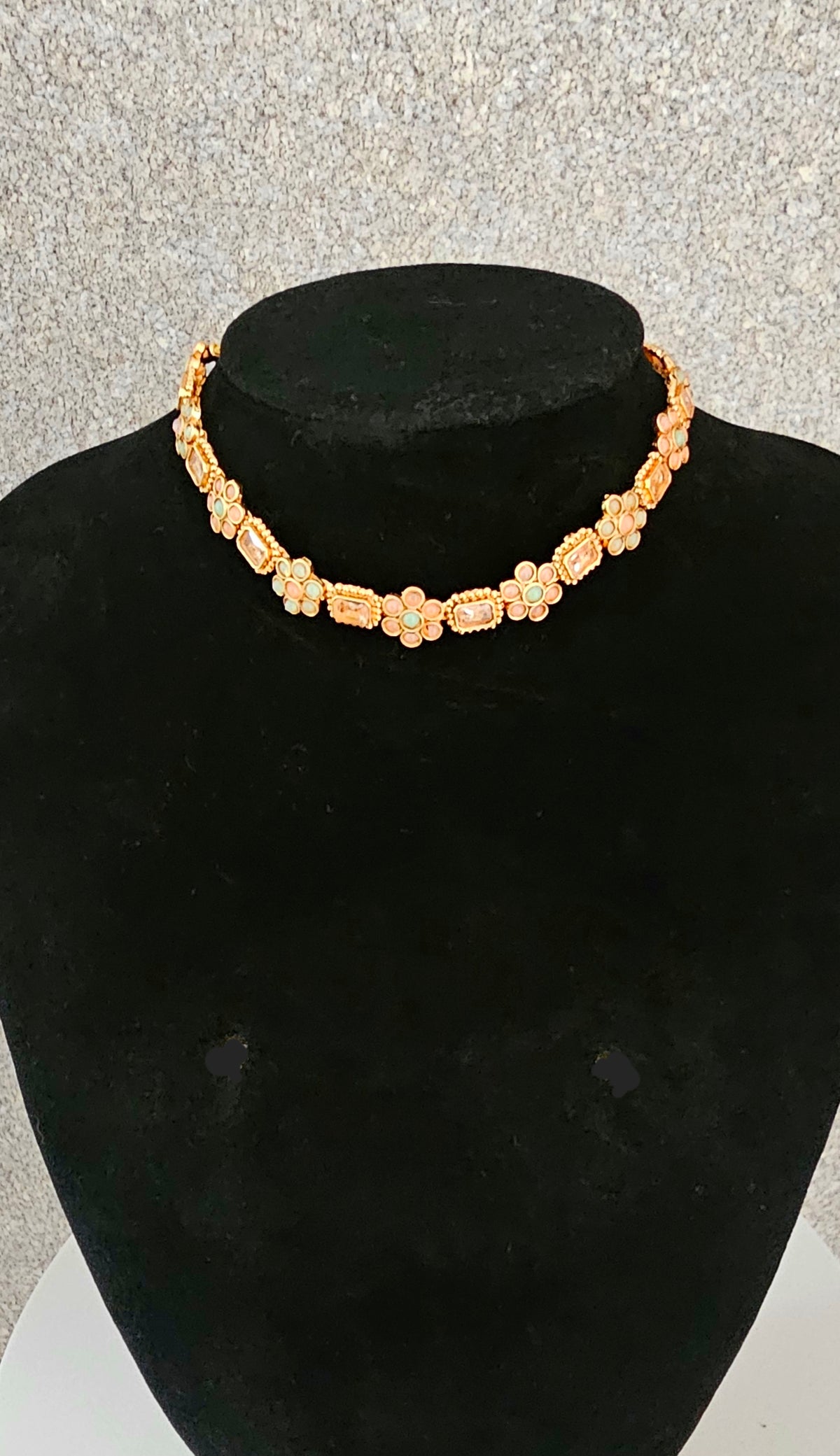 Beautiful Necklace/ choker set
