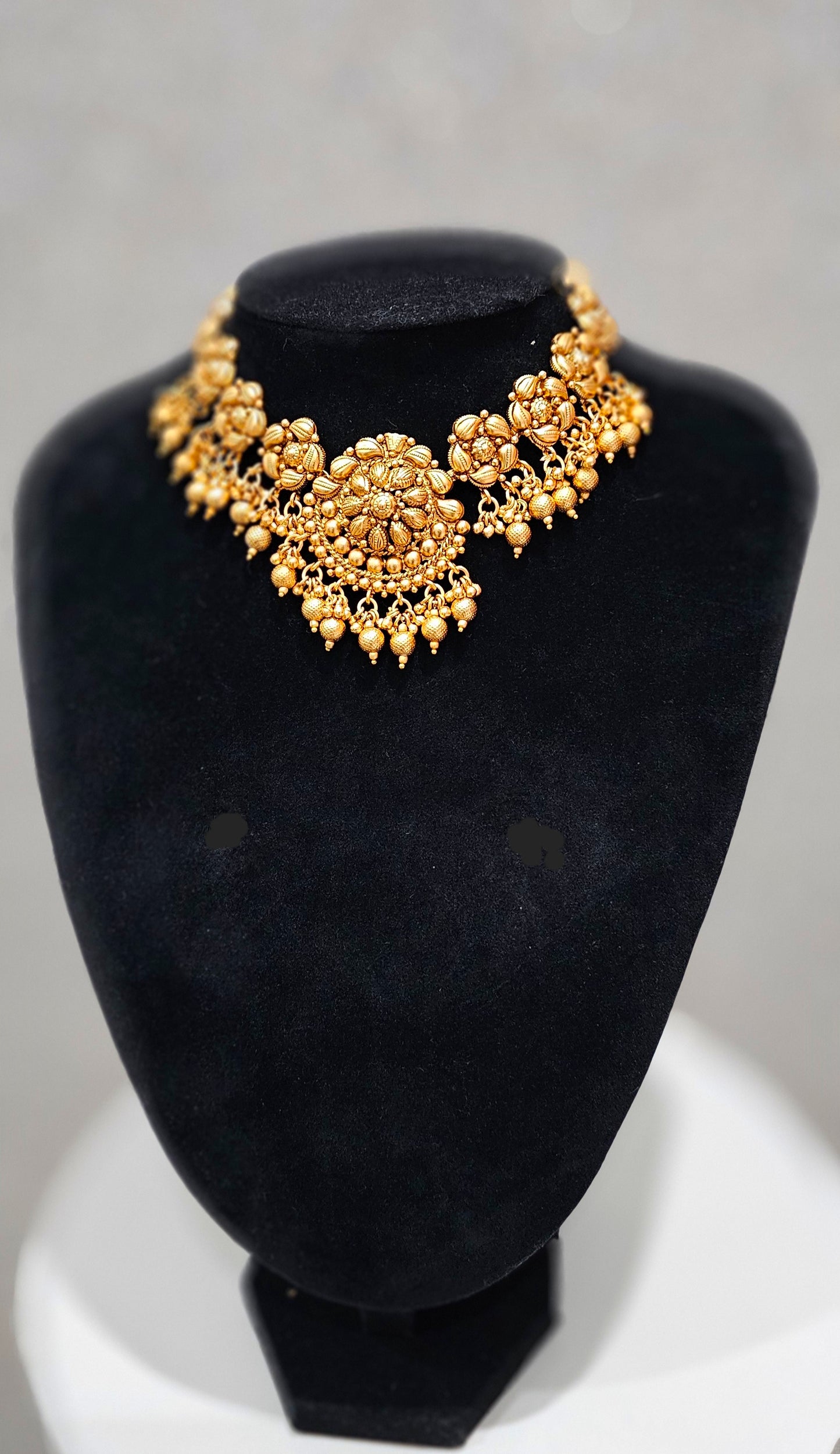 Premium quality Necklace set (Three piece )