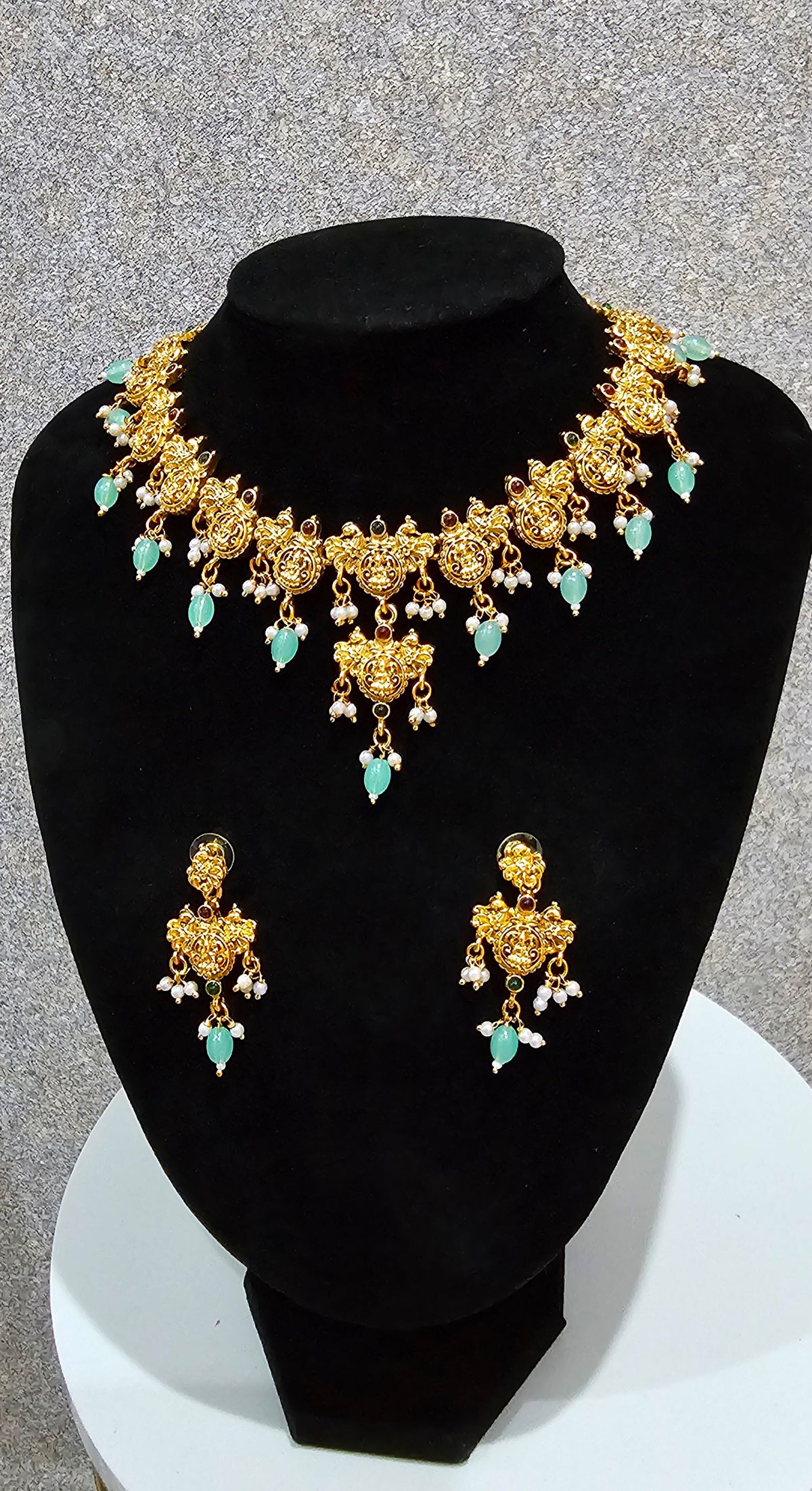 Beautiful Necklace set