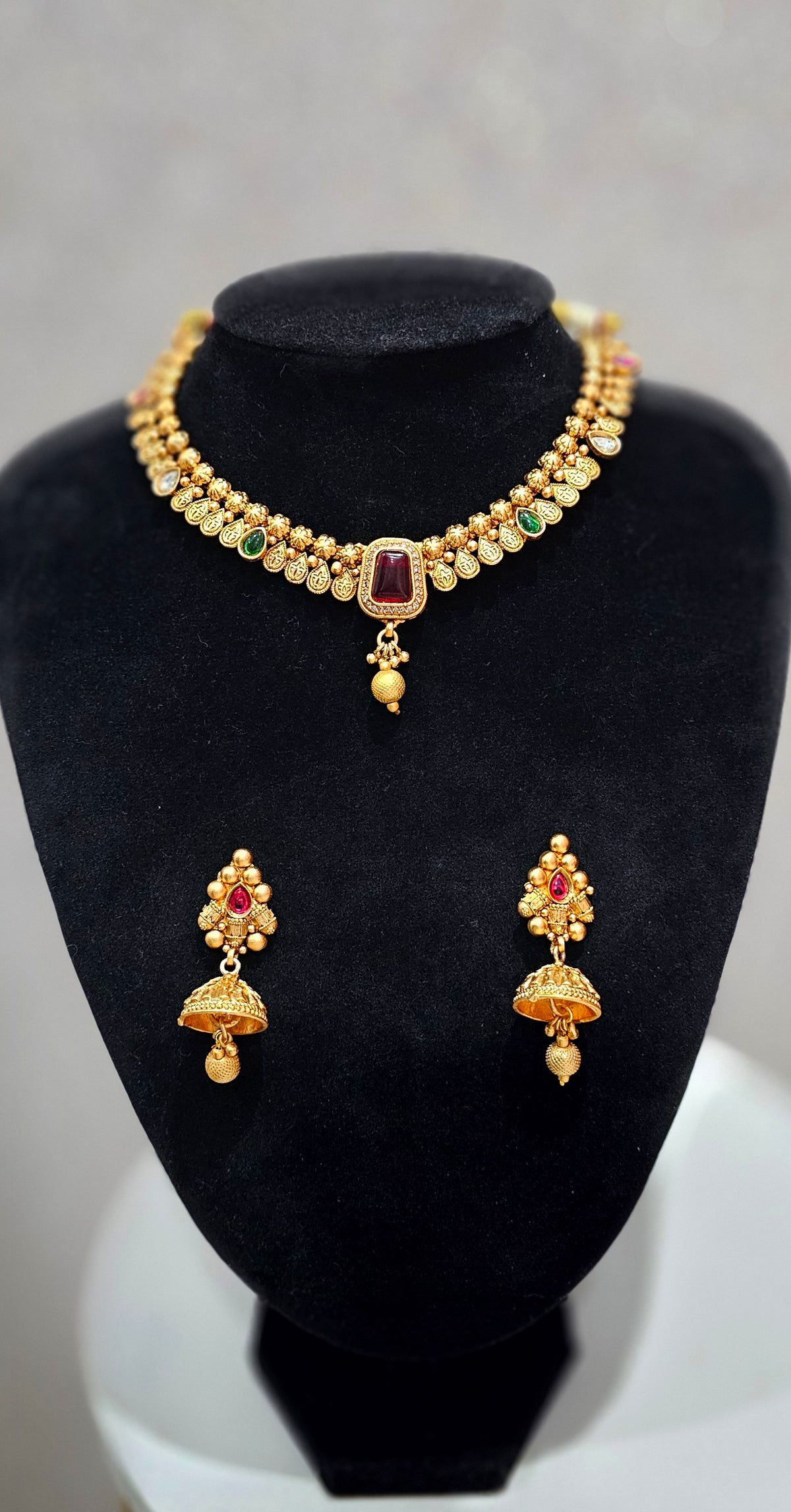 Beautiful Necklace set