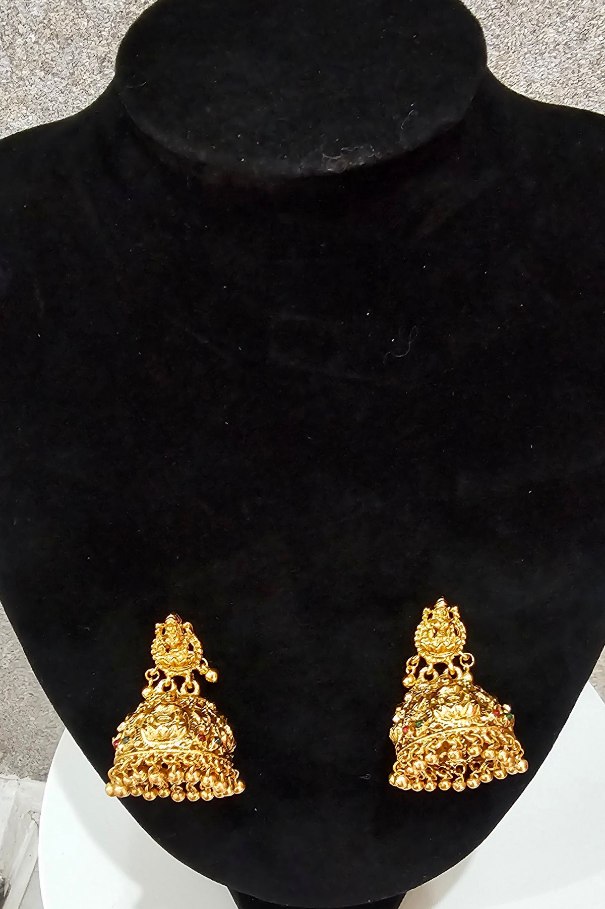 Premium quality jumka