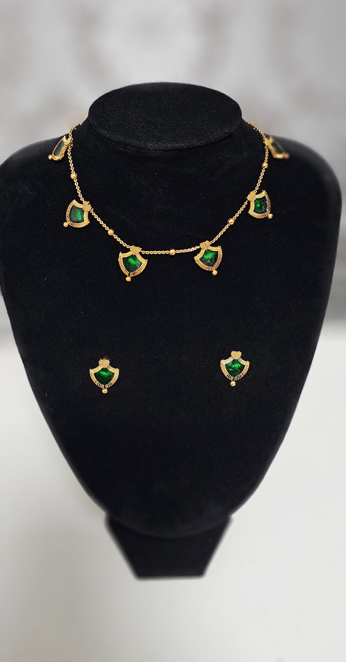 Beautiful premium mango necklace set
