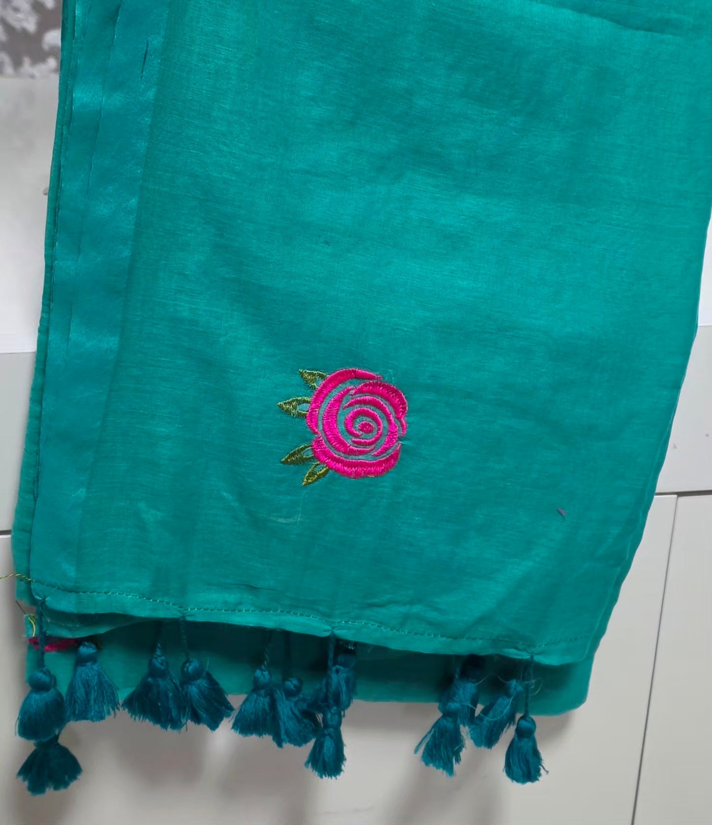 Embroidered Rose mulcotton saree