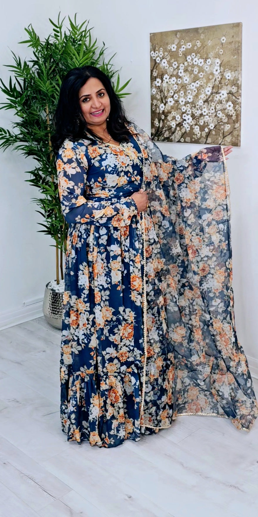 Beautiful super soft chiffon crop top with flared skirt and organza dupatta 💕