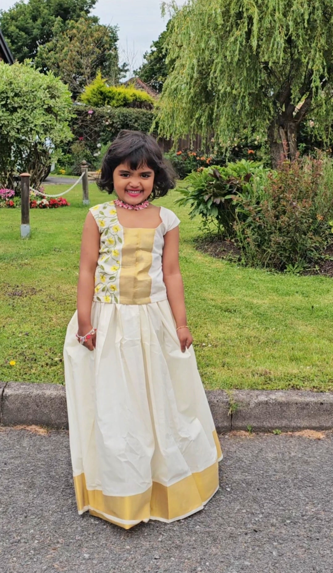 Girls Beautiful Onam skirt and top