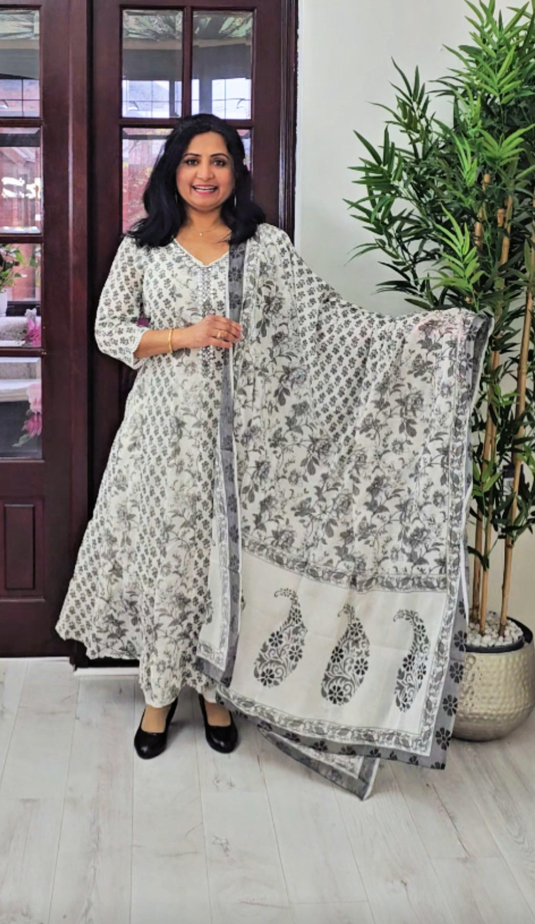 Mul cotton anarkali three piece suit