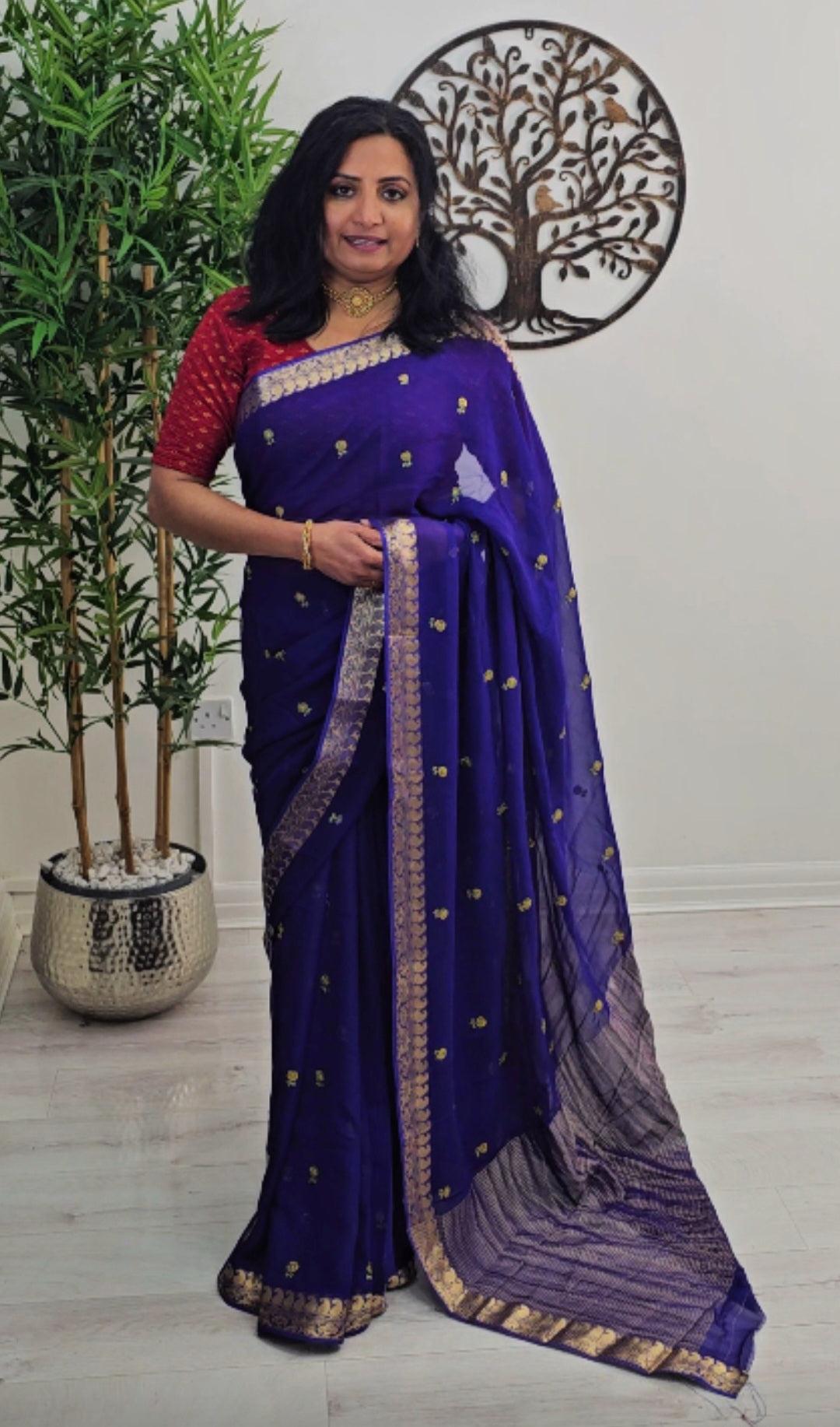 Viscose georgette saree with blouse piece