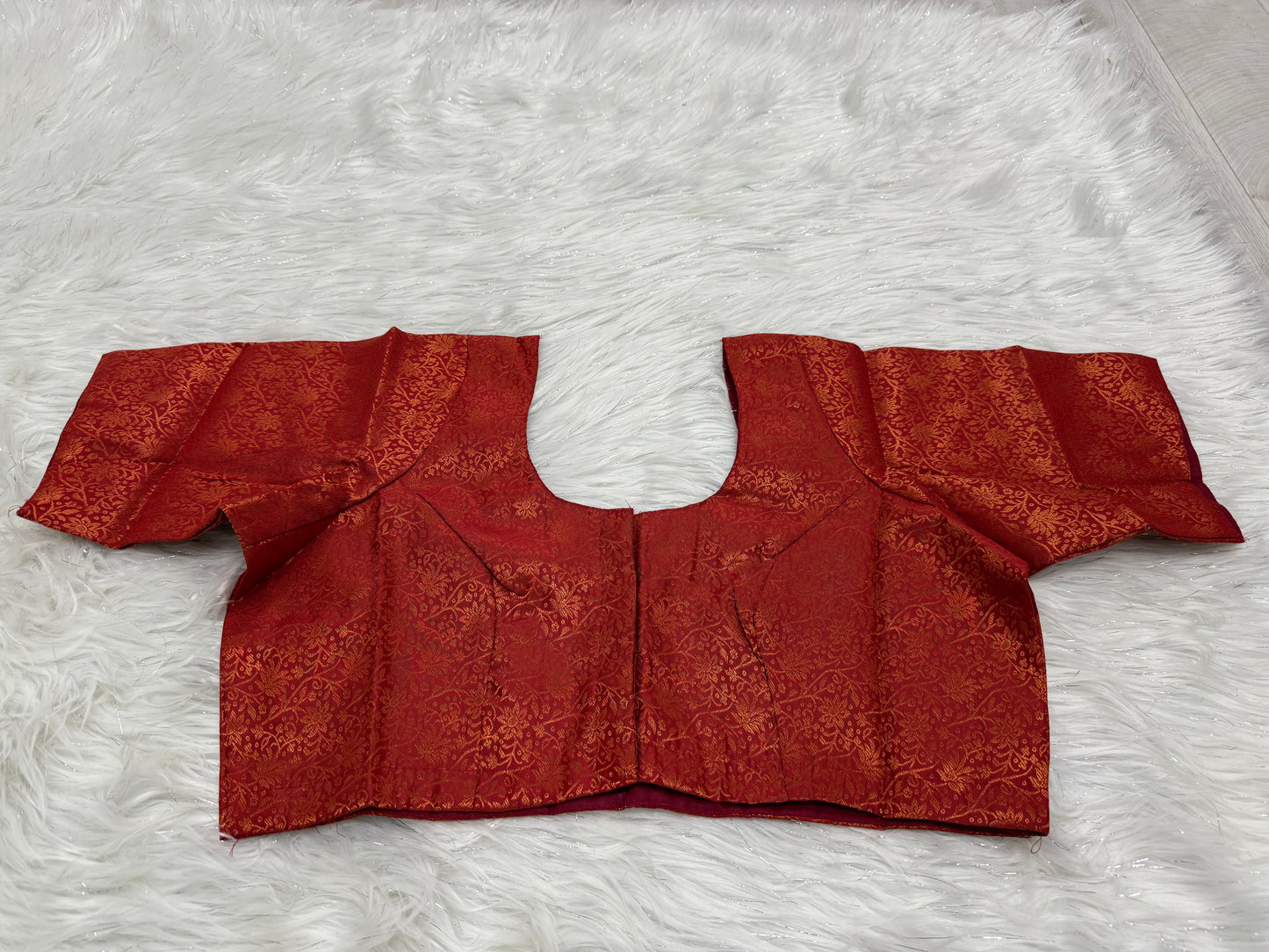 Ready to wear Brocade saree blouse (Red)