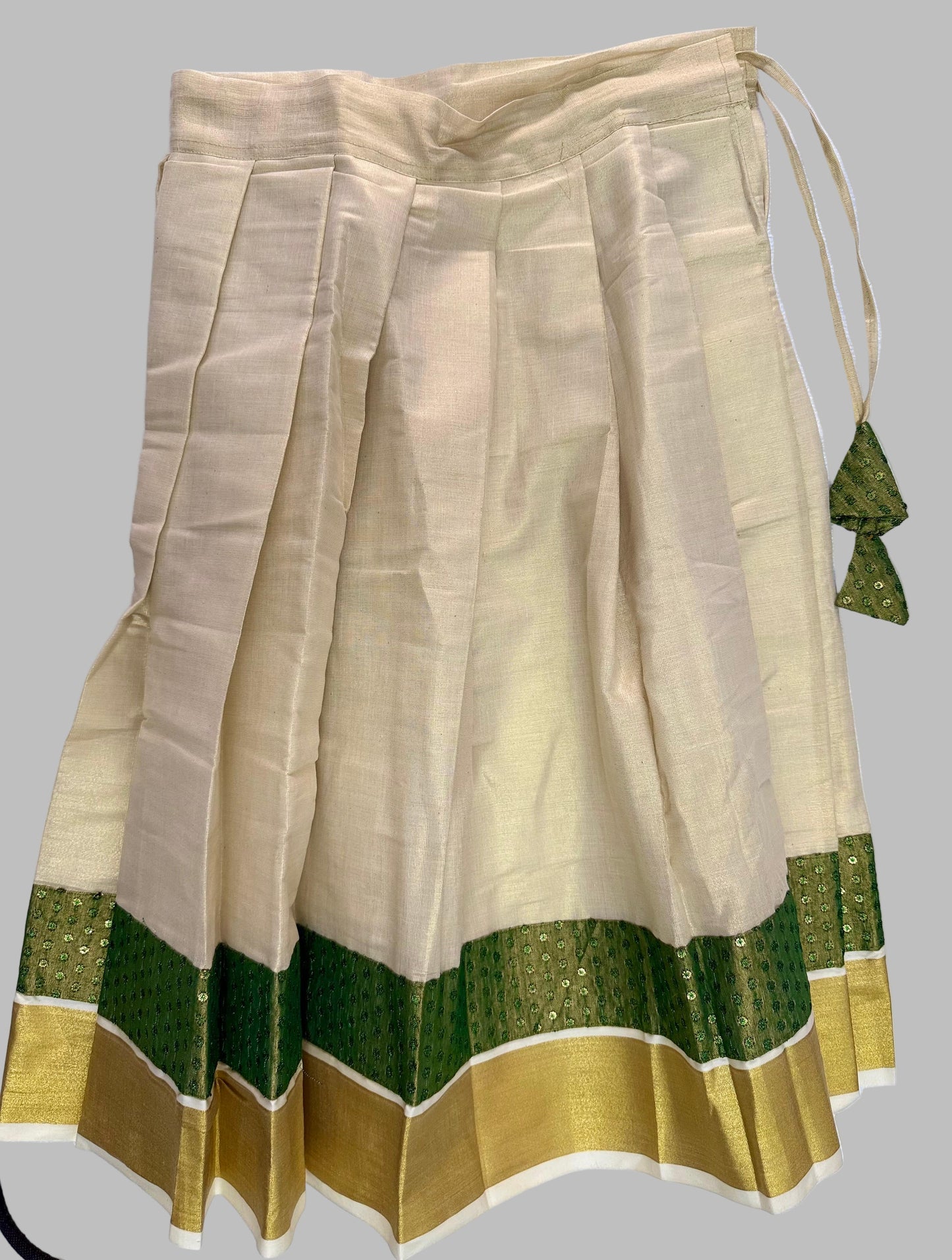 Beautiful dhavani set