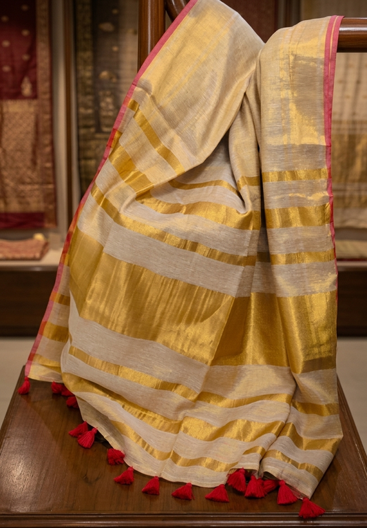 Premium Tissue linen saree for any occasions 💕