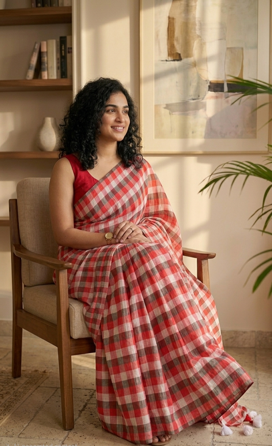Stunning mulcotton check Saree
