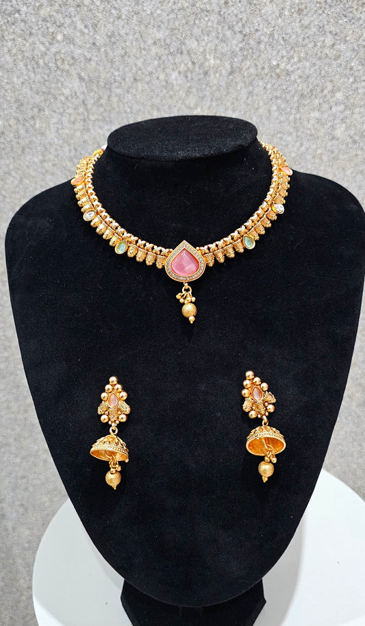 Necklace set