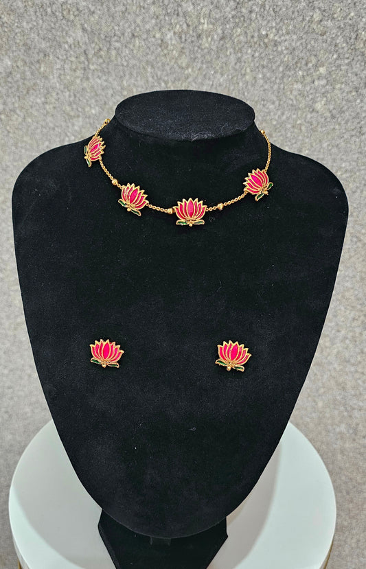 Beautiful choker/necklace