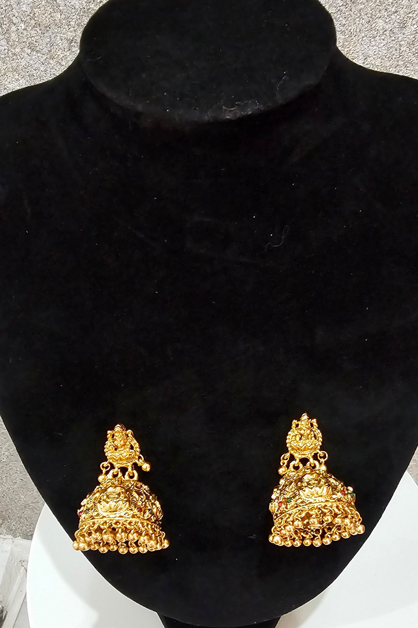 Premium quality jumka