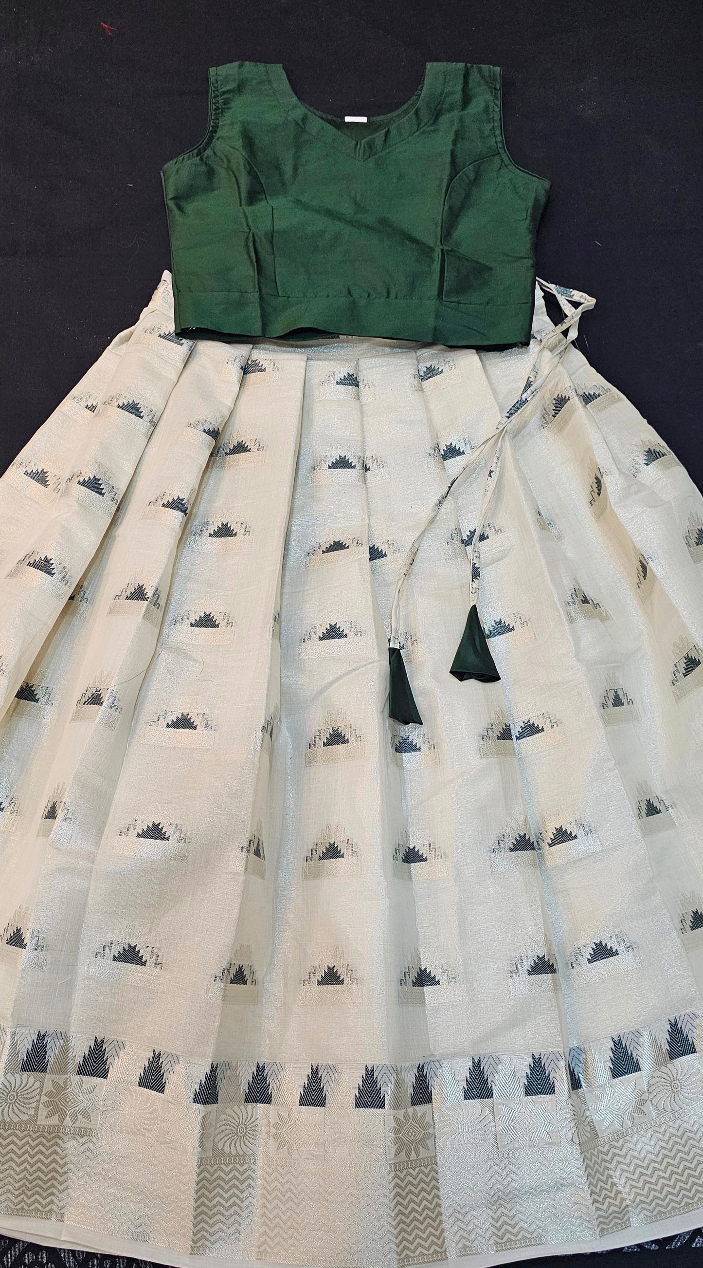 Stunning crop top and skirt
