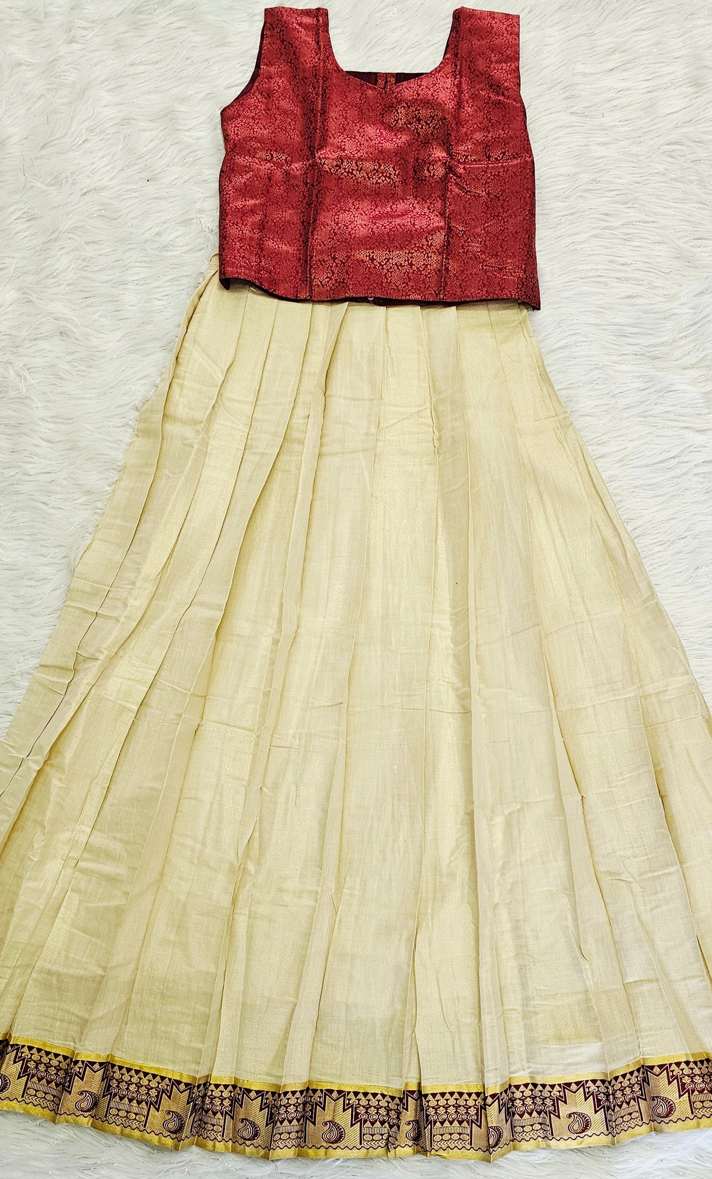 Elegant Onam skirt and top