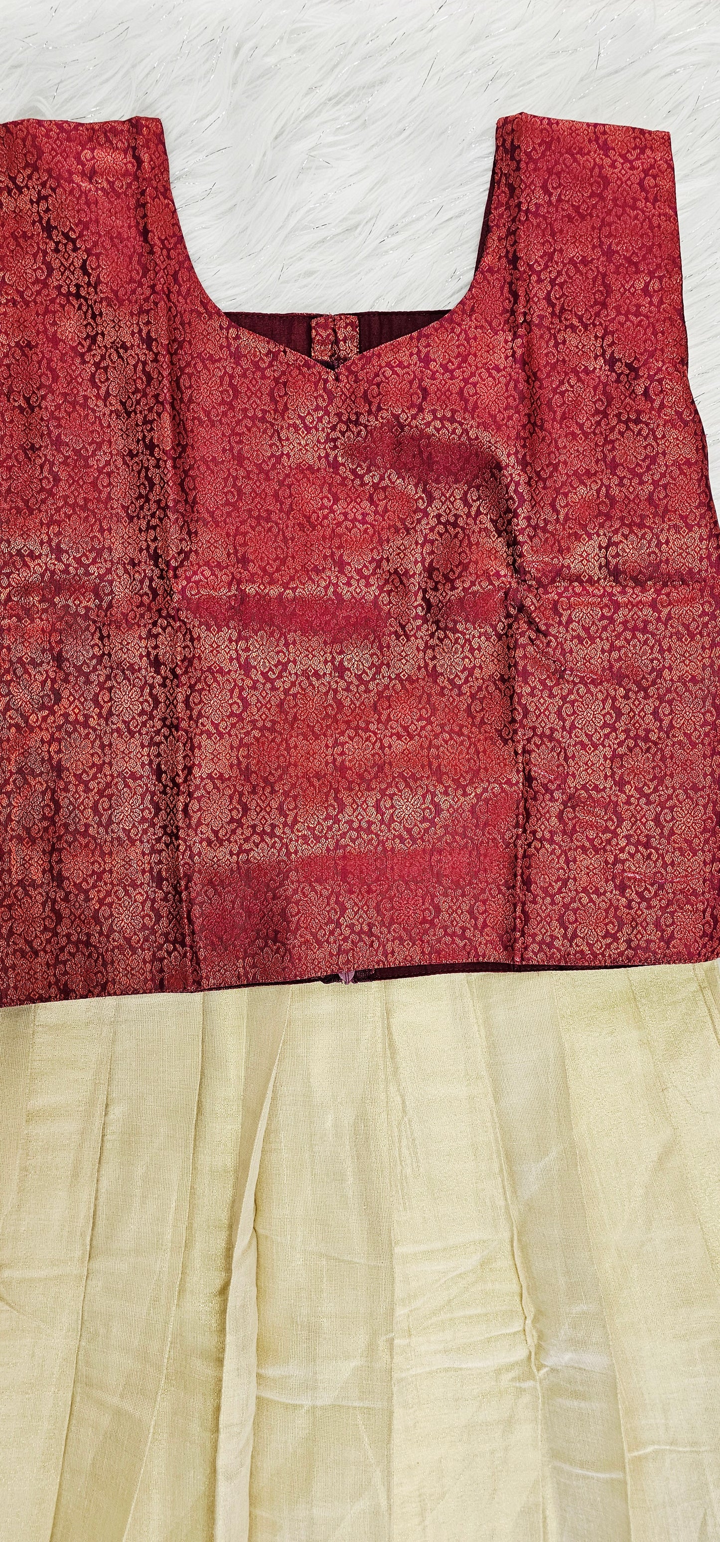 Elegant Onam skirt and top