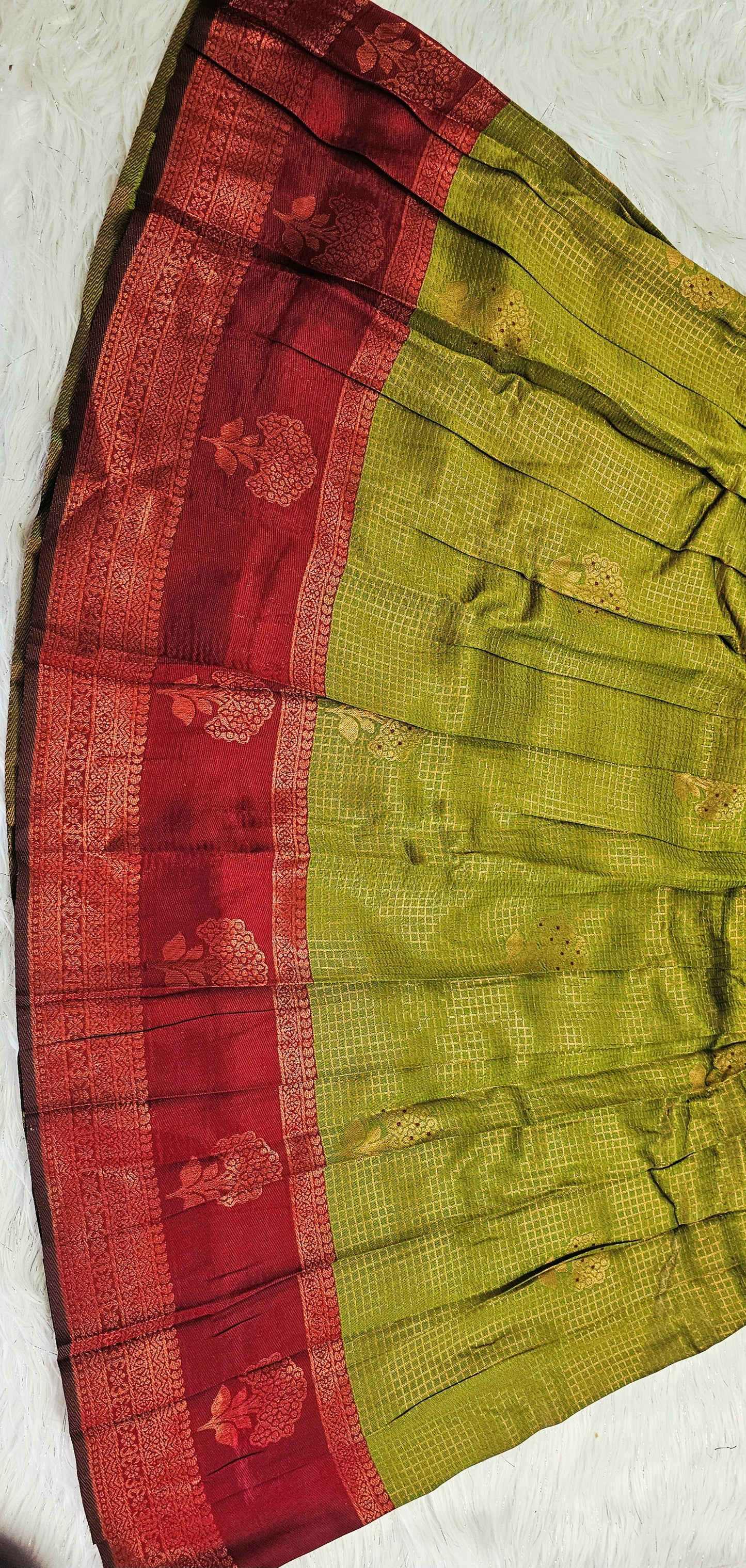 Ready to wear soft silk Dhavani^