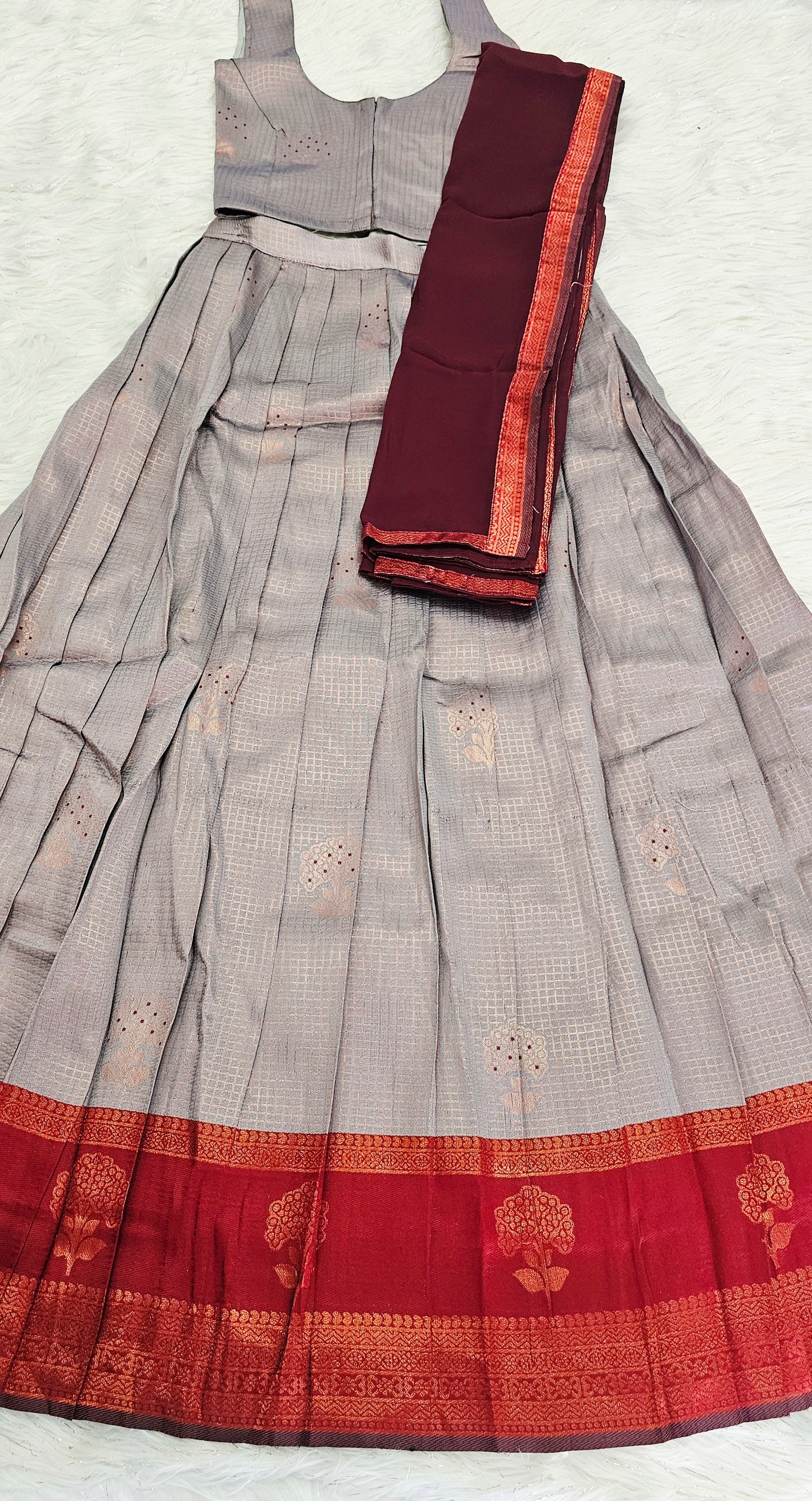 Soft silk Dhavani ( Ready to wear)