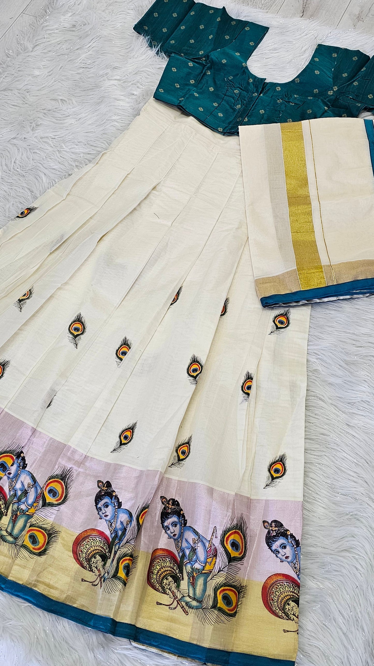 Beautiful Onam ready to wear Dhavani set^
