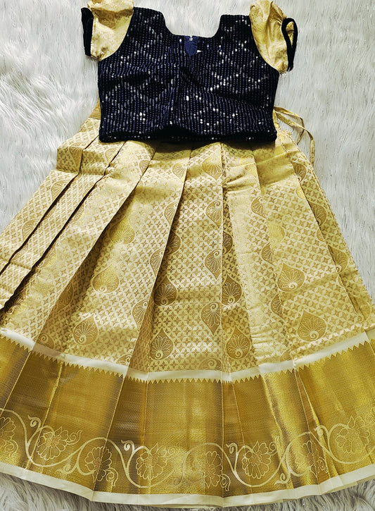 Navy blue Onam blouse and skirt