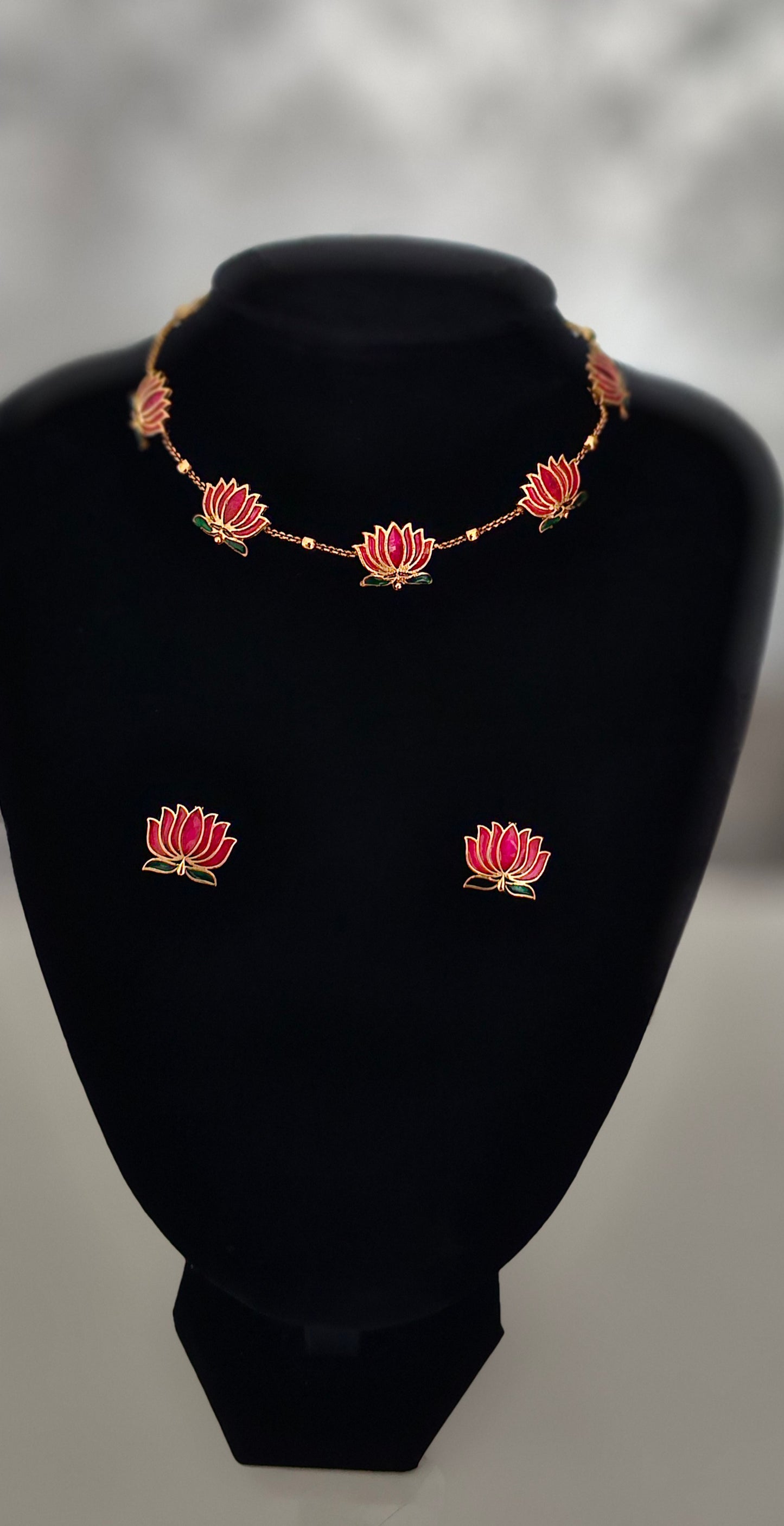 Beautiful premium lotus necklace set (ruby colour)