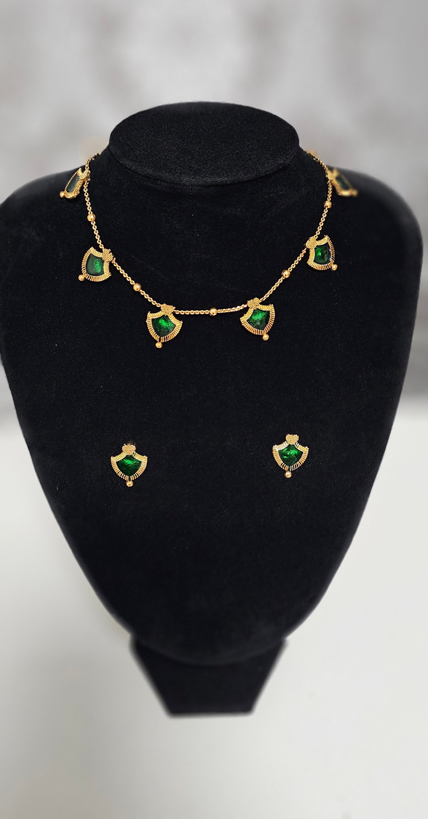 Beautiful premium mango necklace set