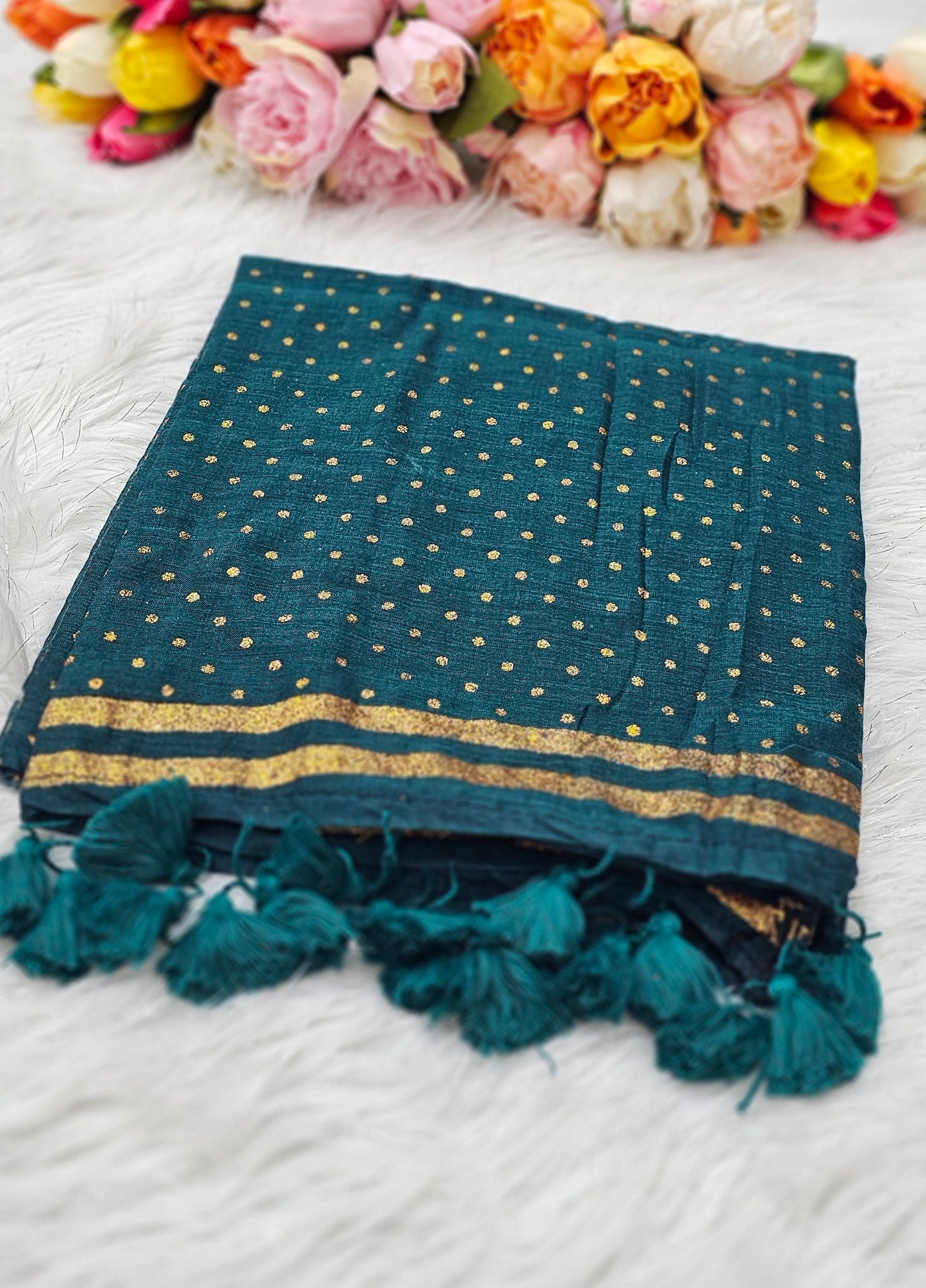 Soft cotton saree with glitter polka dots 💕