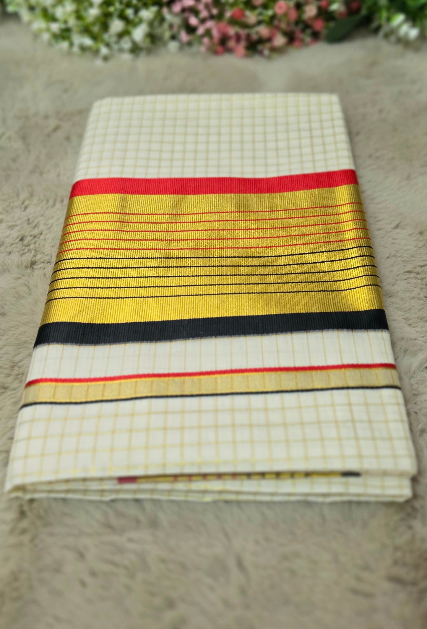 Beautiful check  tissue set saree