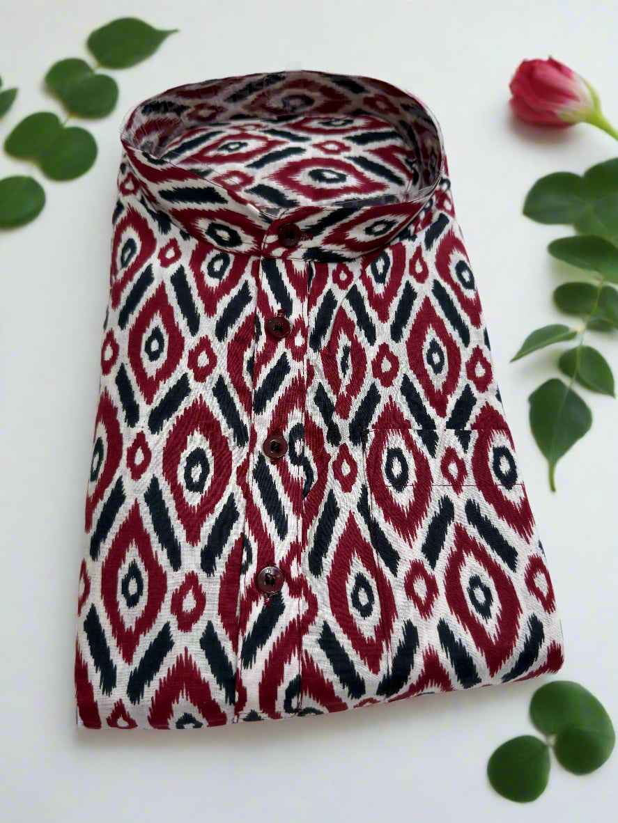 Stylish Maroon patterned Kurta and Dhoti combo.