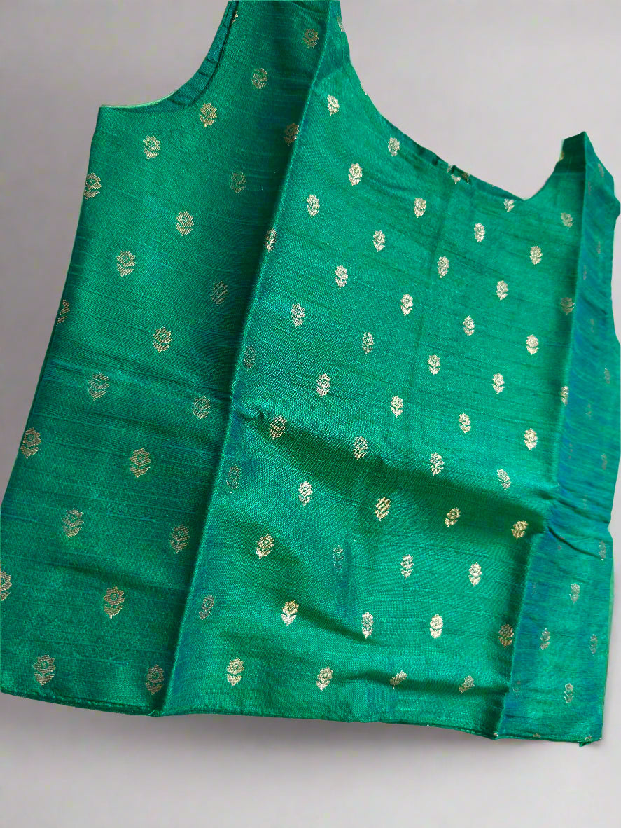 Girls Onam Green blouse and skirt