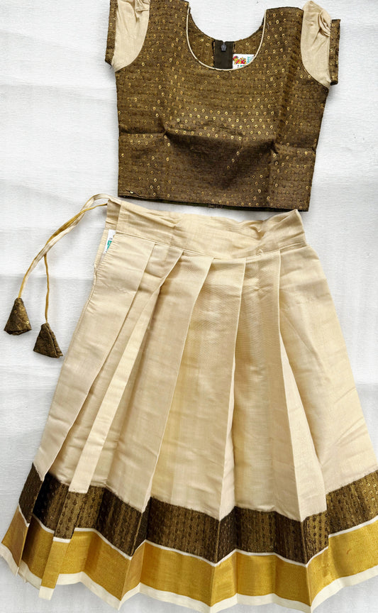 Green sequenced blouse and skirt