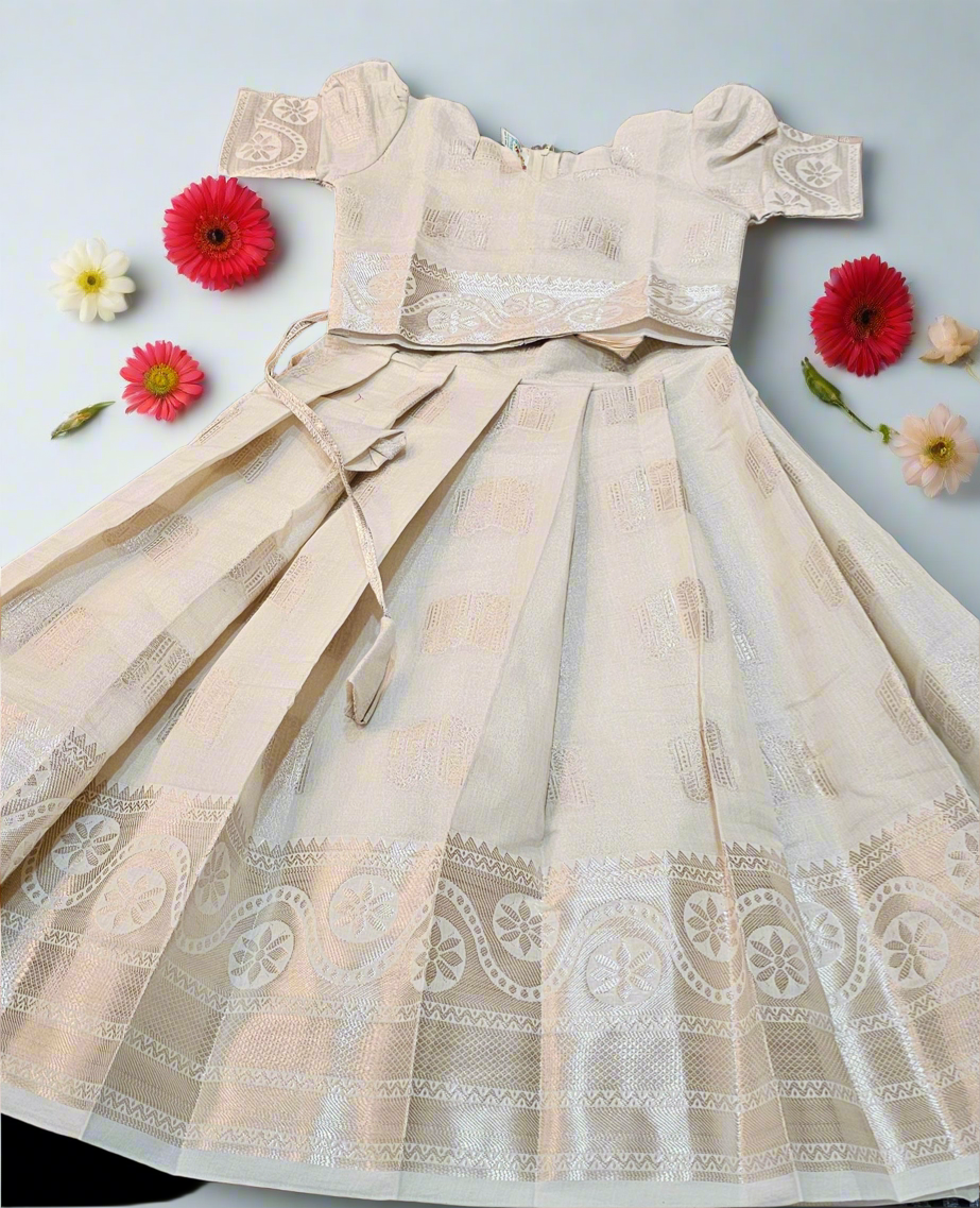 Stunning girls Onam skirt and top