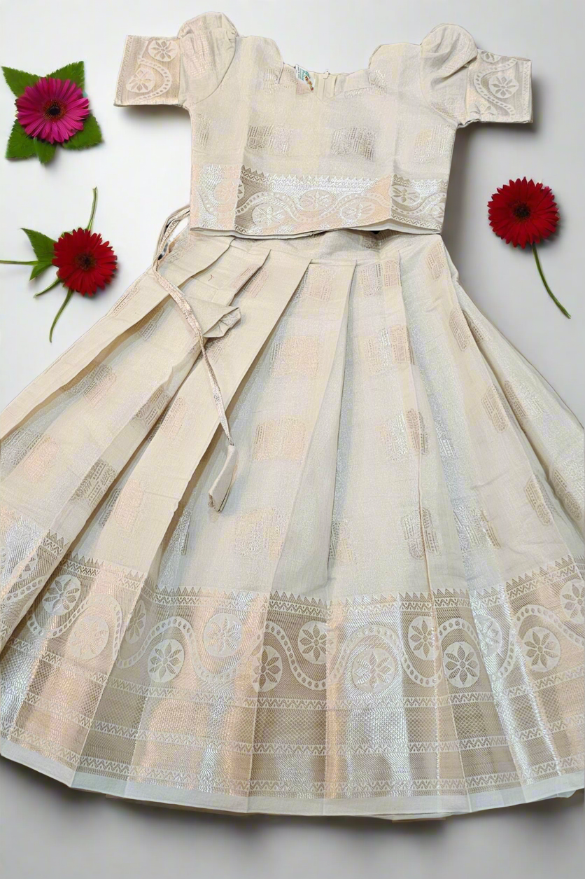 Stunning girls Onam skirt and top