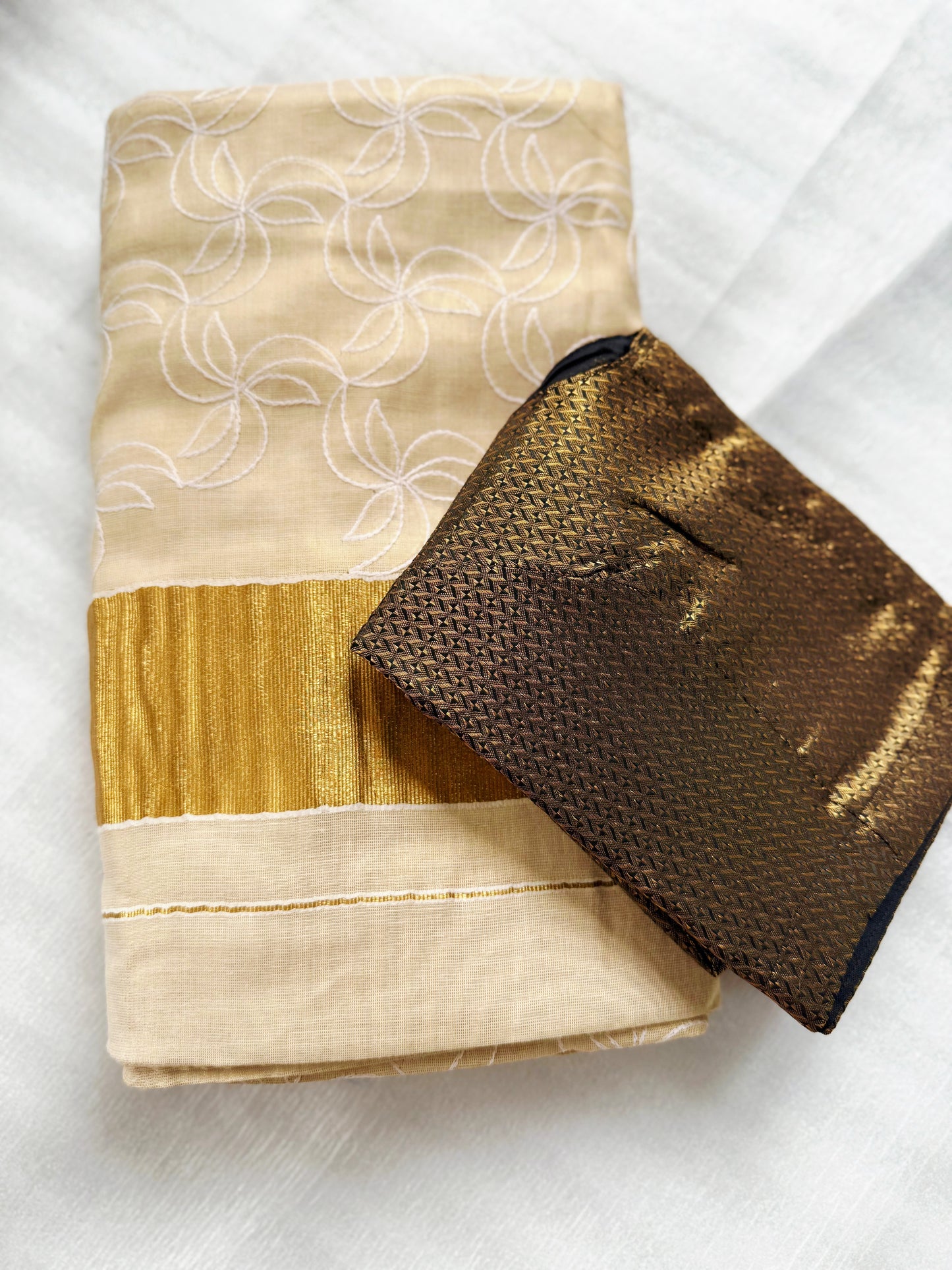 Ready to wear Embroidered Onam Saree and blouse