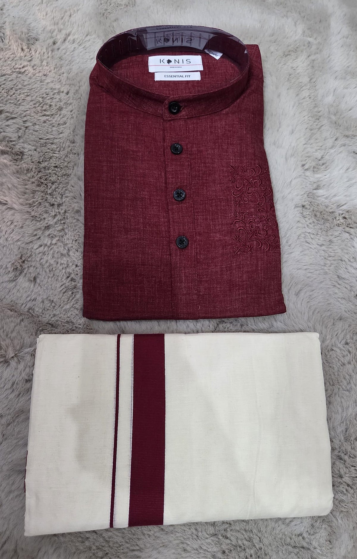 Cotton kurtha with mundu