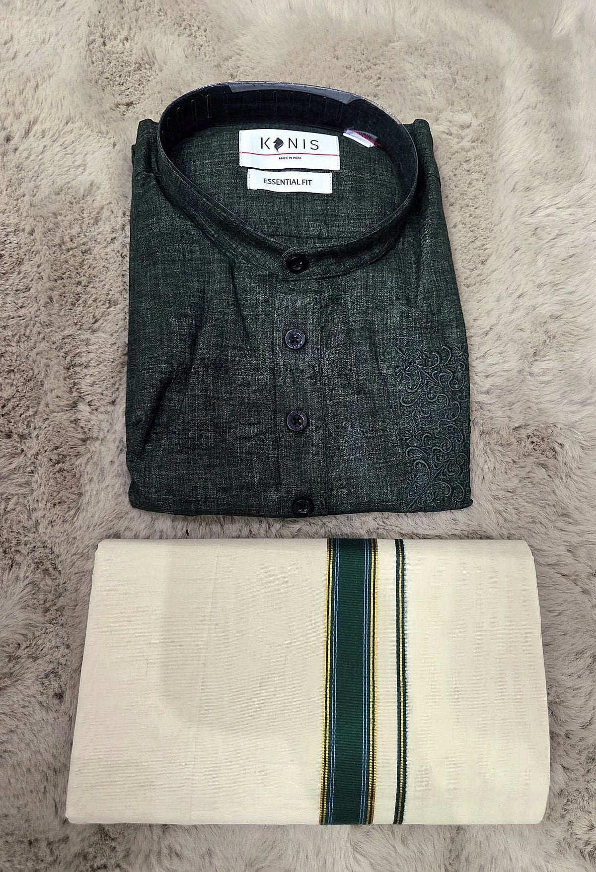 Men's traditional kerala Cotton kurtha with mundu  green colour