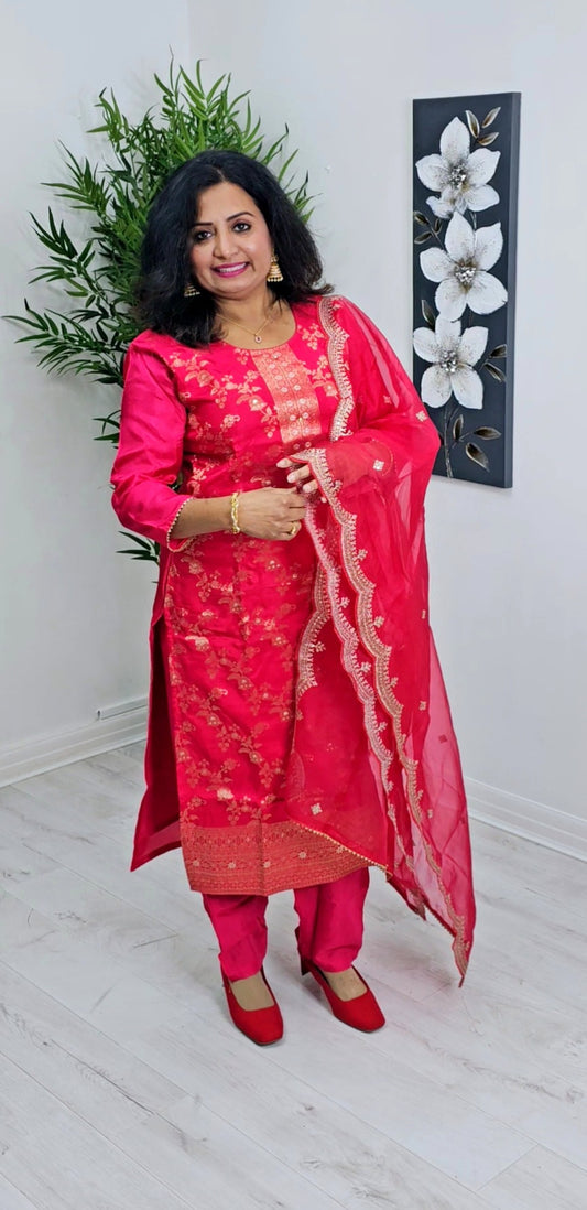 Silk Three piece suit with beautiful organza dupatta
