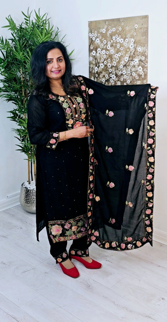 Beautiful heavy embroidered three piece suit