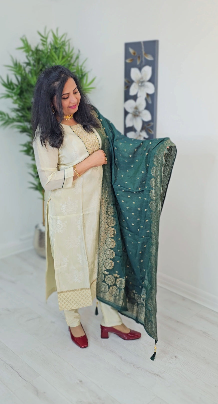 Classic Silk suit with Banarasi Dupatta 💕