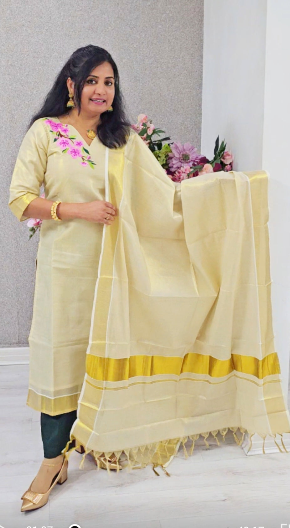 Beautiful embroidered Tissue Onam three piece suit