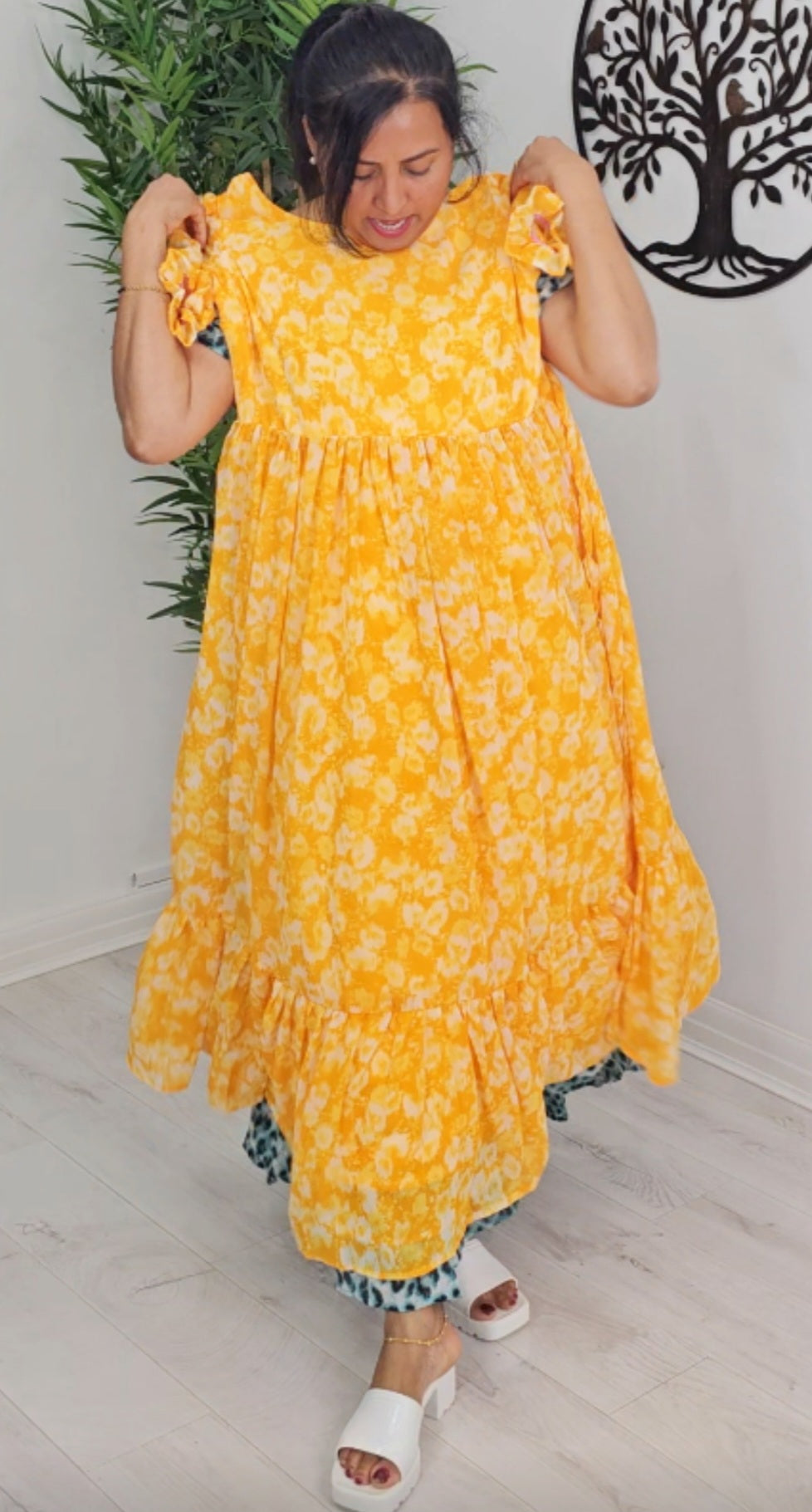 Soft chiffon floral  flared dress