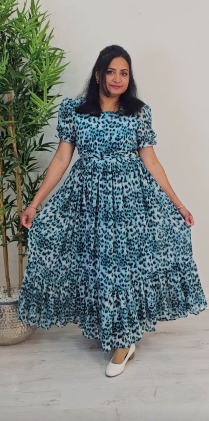 Soft chiffon floral  flared dress