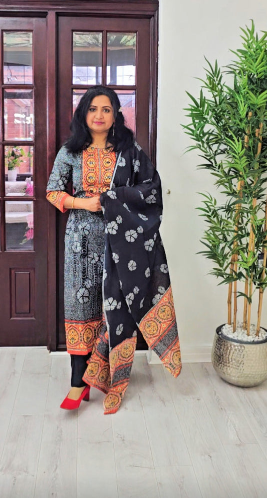 Muslin silk three piece suit💕