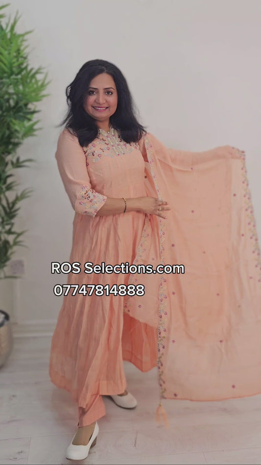 Mul chanderi panalcut anarkali three piece suit 💕