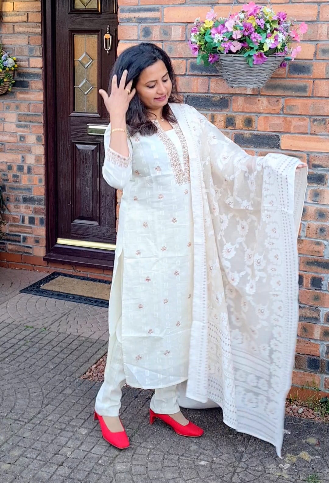 Stunning three piece suit with beautiful embroidery